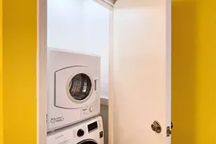 7575 Cambridge St, Houston, TX 77054 - Photo 17