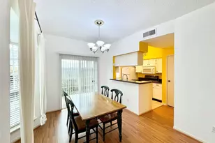 7575 Cambridge St, Houston, TX 77054 - Photo 11