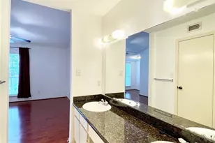 7575 Cambridge St, Houston, TX 77054 - Photo 35