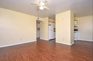 1400 Eagle Lake Rd, Sealy, TX 77474 - Photo 5