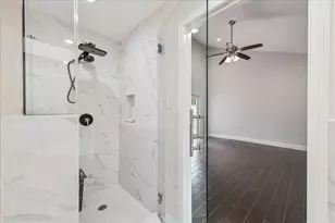 1906 River Falls Dr, Houston, TX 77339 - Photo 27