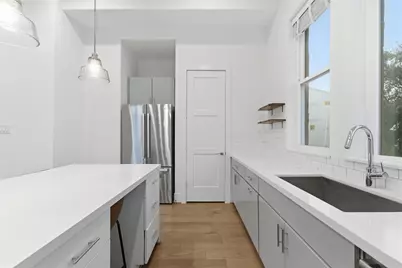 2412 Canal Street #L, Houston, TX 77003 - Photo 13