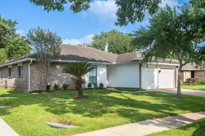 1534 Vickery Drive, Sugar Land, TX 77498 - Photo 3