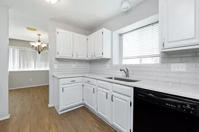 1534 Vickery Drive, Sugar Land, TX 77498 - Photo 9