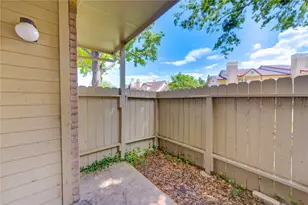 2120 El Paseo St, Houston, TX 77054 - Photo 21