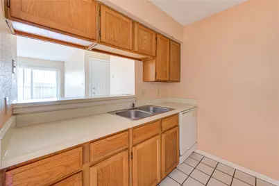 2120 El Paseo Street #619, Houston, TX 77054 - Photo 9