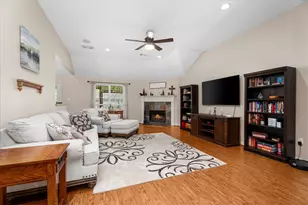 13038 Lazy Ln, Willis, TX 77318 - Photo 7