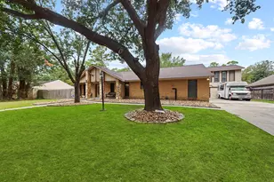 510 Enchanted Hollow Dr, Spring, TX 77388 - Photo 3