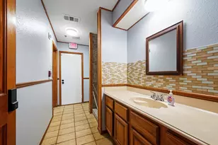 510 Enchanted Hollow Dr, Spring, TX 77388 - Photo 7