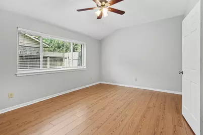 7731 Western Oak Lane, Houston, TX 77040 - Photo 15