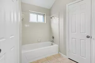 7731 Western Oak Ln, Houston, TX 77040 - Photo 23