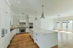 815 Alexander St, Houston, TX 77007 - Photo 17
