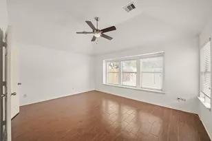 8315 Golden Harbour, Missouri City, TX 77459 - Photo 19