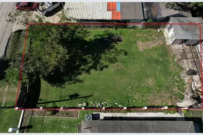 7007 Eagle Pass Street, Houston, TX 77020 - Photo 1