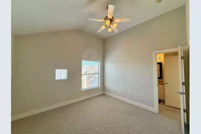 9833 Sandra Ann Court, Houston, TX 77025 - Photo 23