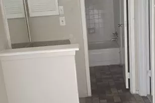 6200 W Tidwell Rd, Houston, TX 77092 - Photo 15