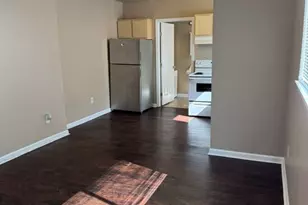 1225 W 25th St, Houston, TX 77008 - Photo 3