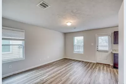 13015 Bella Vida Lane, Houston, TX 77082 - Photo 5