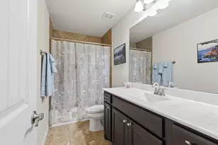 10706 Radiant Realm Dr, Tomball, TX 77375 - Photo 37