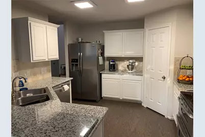 202 N Vesper Bend Circle, The Woodlands, TX 77382 - Photo 1