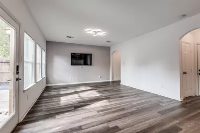 12721 Plummersville Street, Houston, TX 77072 - Photo 9