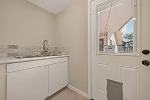5026 Mockingbird Ln, Katy, TX 77493 - Photo 15