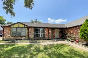9506 Riverside Lodge Dr, Houston, TX 77083 - Photo 1