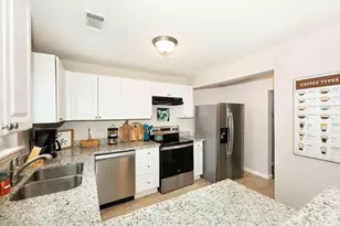 1407 E 35th St, Houston, TX 77022 - Photo 9