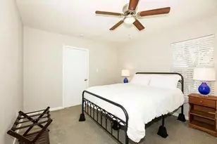 1407 E 35th St, Houston, TX 77022 - Photo 21