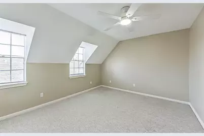 11550 Burdine 402 Road #402, Houston, TX 77035 - Photo 21