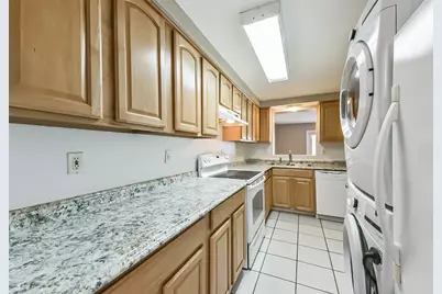 11550 Burdine 402 Road #402, Houston, TX 77035 - Photo 7