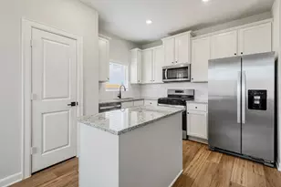 15650 Honey Cv Dr, Conroe, TX 77303 - Photo 7