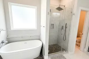 7904 N Main St, Houston, TX 77022 - Photo 5