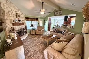 7109 Beechwood Dr, Angleton, TX 77515 - Photo 9