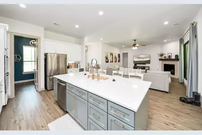 19801 Whispering Creek Trl, Magnolia, TX 77355 - Photo 17