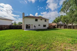 2714 Owens Cross Dr, Houston, TX 77067 - Photo 9