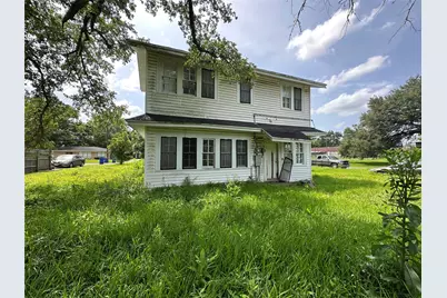 305 S 3rd Street, Silsbee, TX 77656 - Photo 3