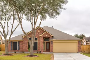 13506 White Cloud Ct, Pearland, TX 77584 - Photo 1