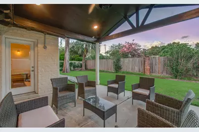 14603 Carolcrest Drive, Houston, TX 77079 - Photo 27