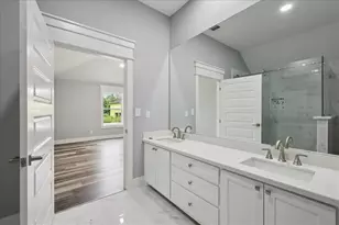 8679 Massey Lake Rd, Silsbee, TX 77656 - Photo 17