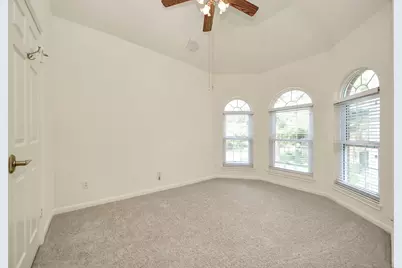 1302 Wickshire Lane, Houston, TX 77043 - Photo 35