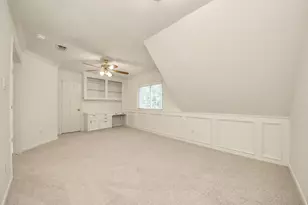 1302 Wickshire Ln, Houston, TX 77043 - Photo 31