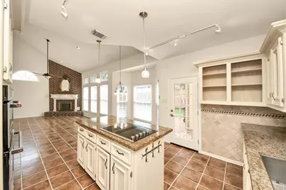 1302 Wickshire Lane, Houston, TX 77043 - Photo 19