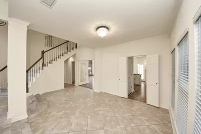 1302 Wickshire Lane, Houston, TX 77043 - Photo 11