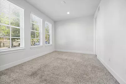 9663 Kings Cross Station, Houston, TX 77045 - Photo 21