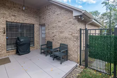 7914 King Arthur Court, Spring, TX 77379 - Photo 7