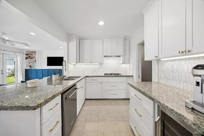 1232 Chantilly Lane, Houston, TX 77018 - Photo 7