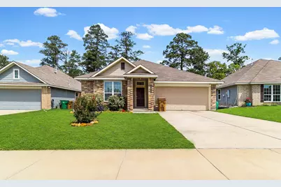 121 New Dawn Trail, Huntsville, TX 77320 - Photo 1