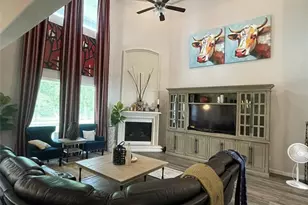 13236 Tracewood Hills Ln, Houston, TX 77044 - Photo 17