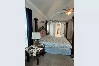 13236 Tracewood Hills Lane, Houston, TX 77044 - Photo 25